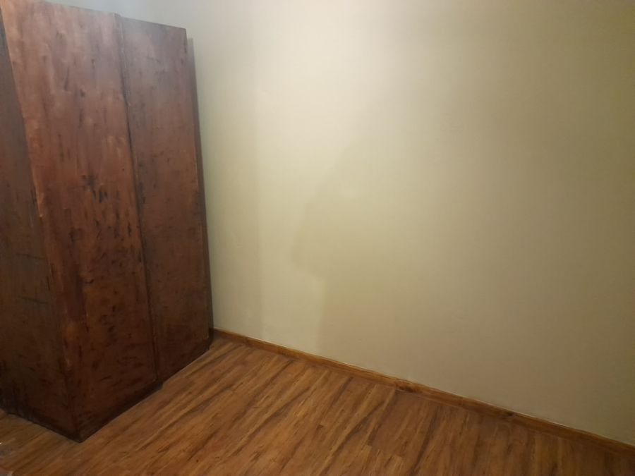 To Let 2 Bedroom Property for Rent in Pine Place Western Cape